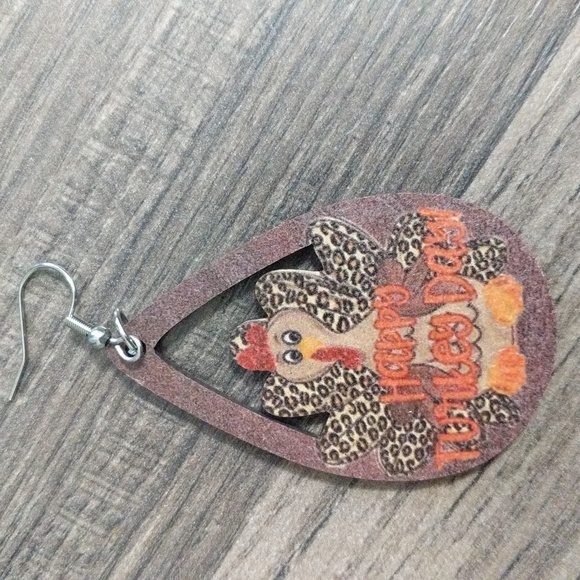 #360Halloween/Fall Wooden Dangle Earrings. Happy Turkey Day - Picture 2 of 3